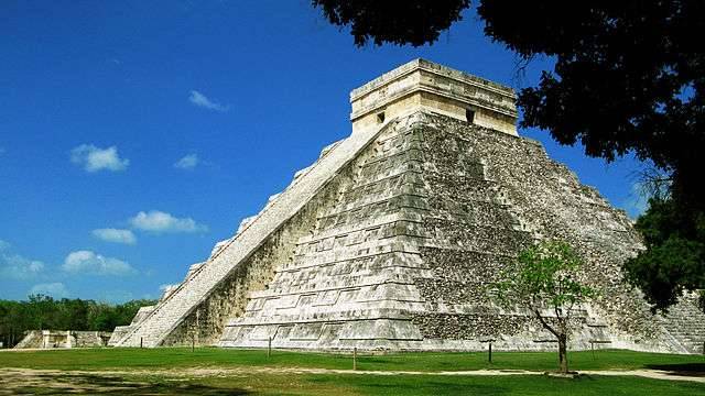 el castillo pyramid