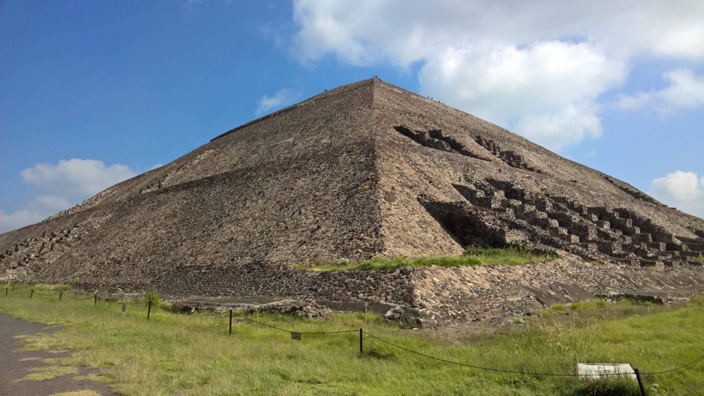 a brief history of the aztecs