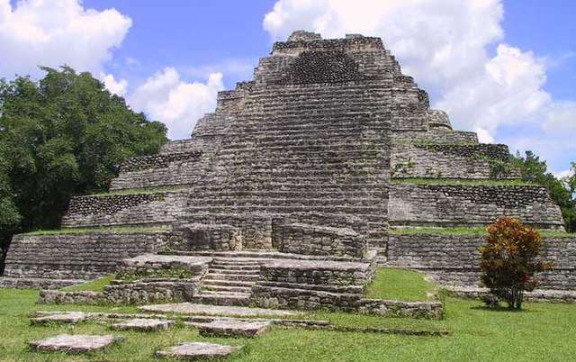 chacchoben mayan ruins