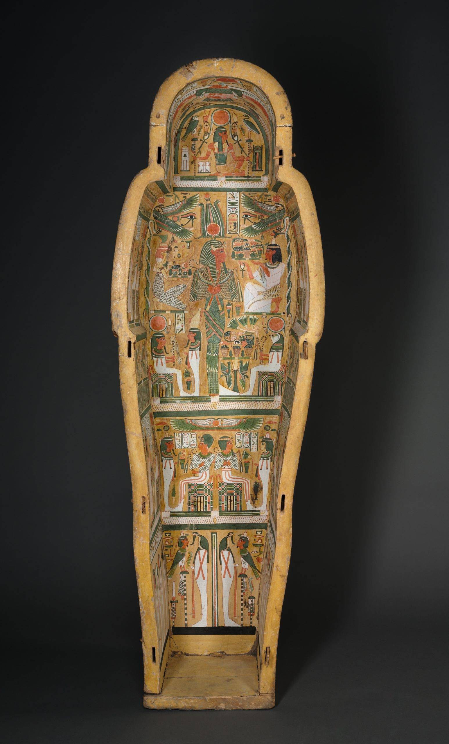 the coffin of bakenmut