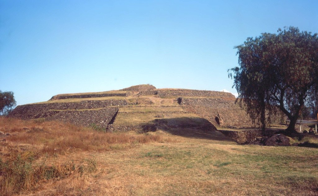 cuicuilco pyramid