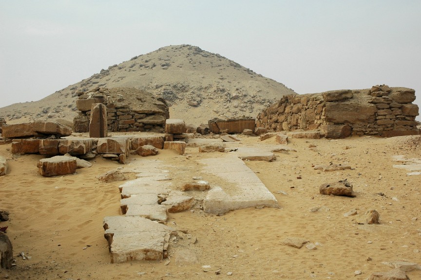 pyramid of djedkare isesi