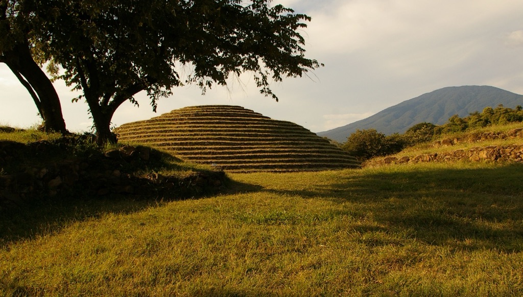 guachimontones