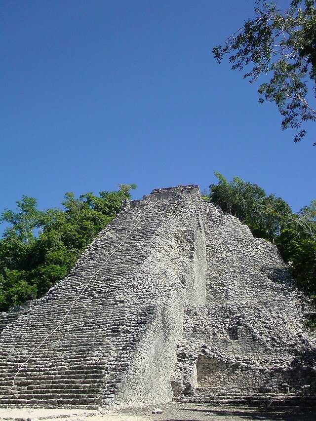 ixmoja pyramid - cobá