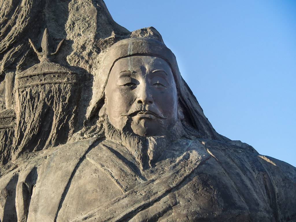 kublai khan monument