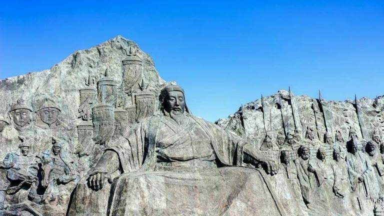 kublai khan monument