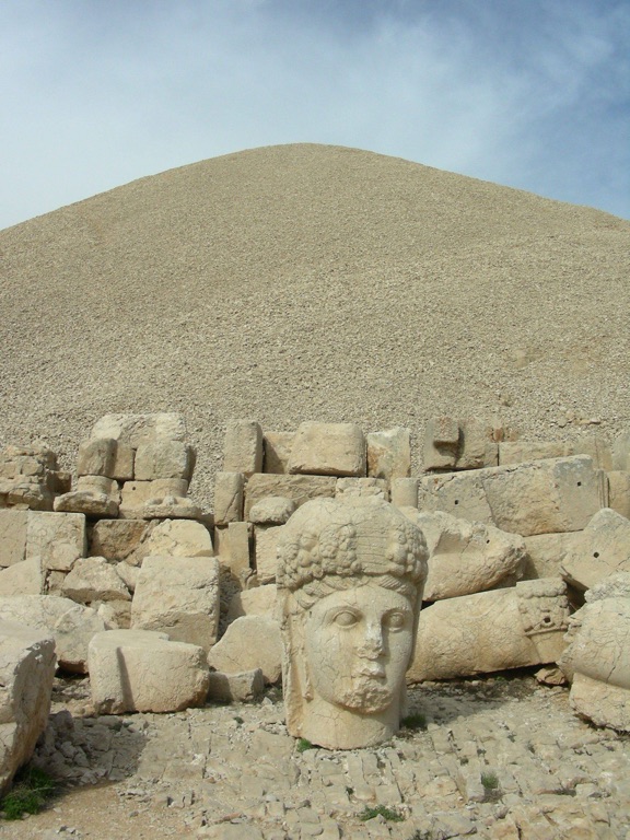 mount nemrut