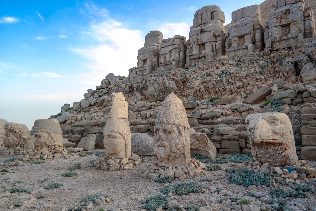 mount nemrut