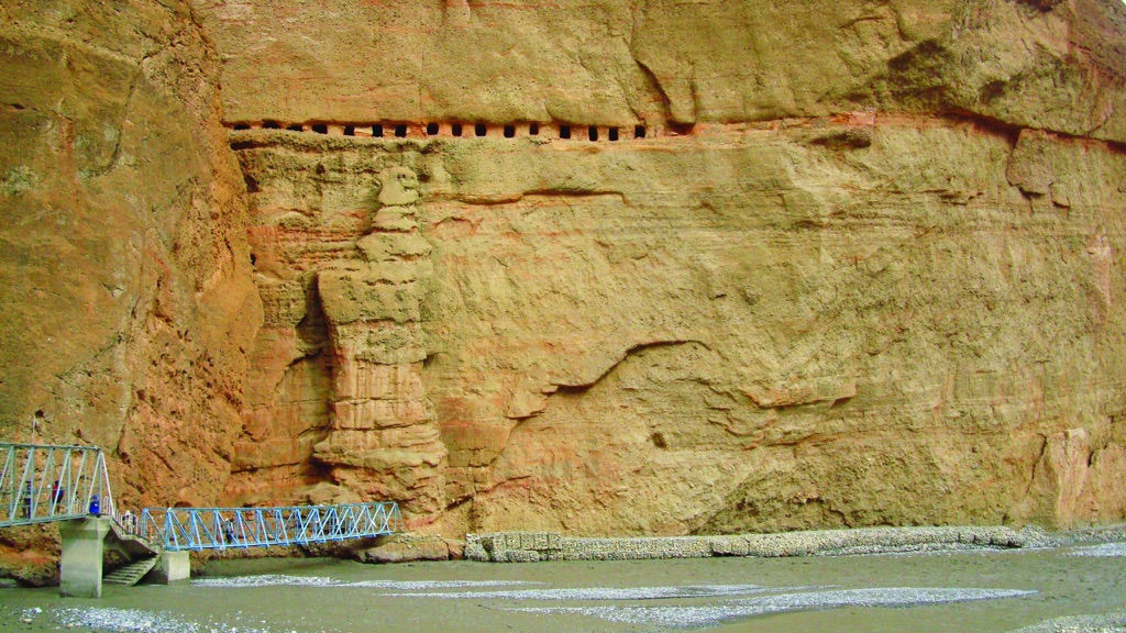 mustang caves - the sky caves of nepal