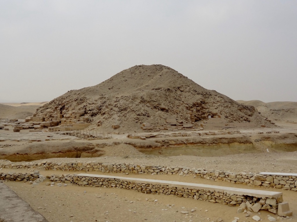 pyramid of unas