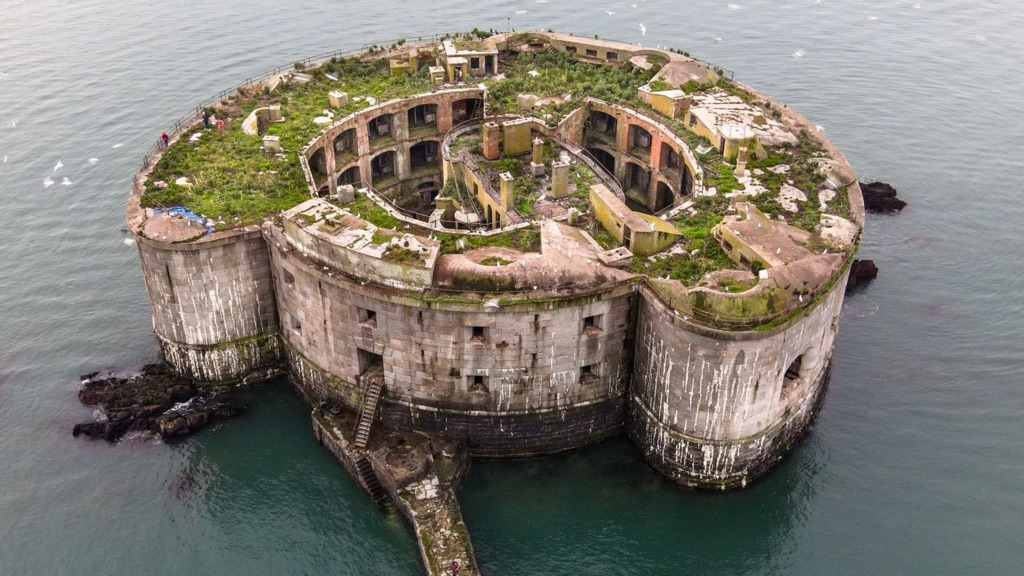 stack rock fort