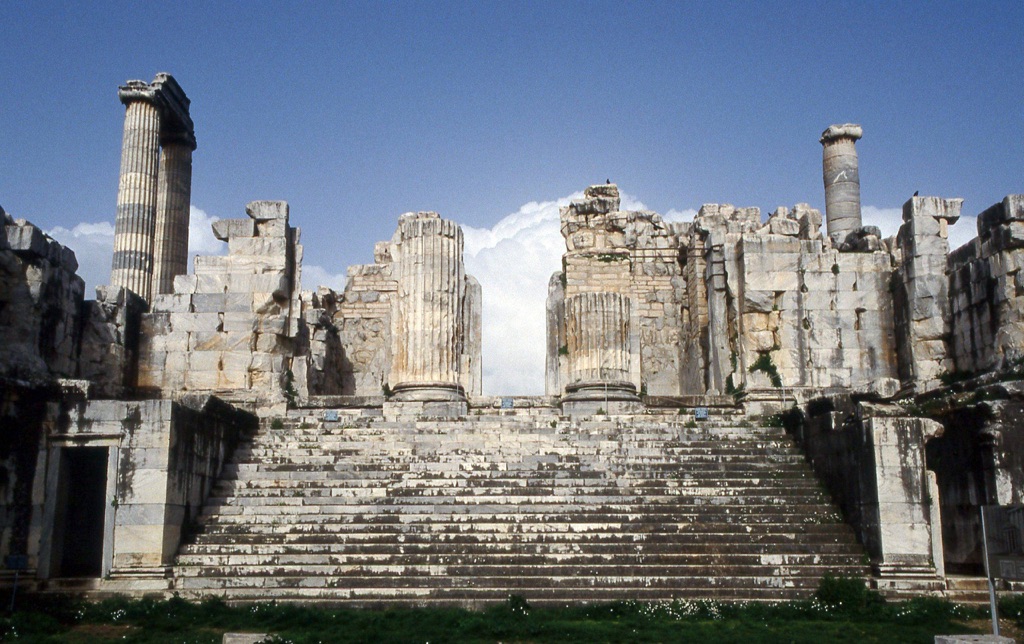 temple of apollo at didyma