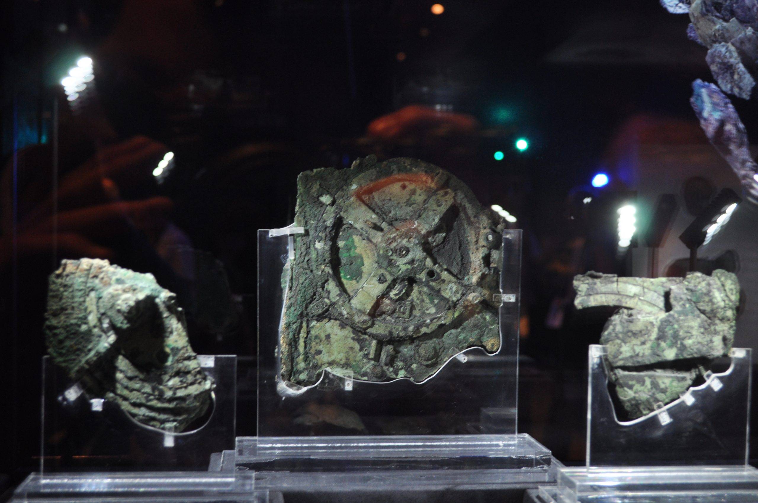 the antikythera mechanism