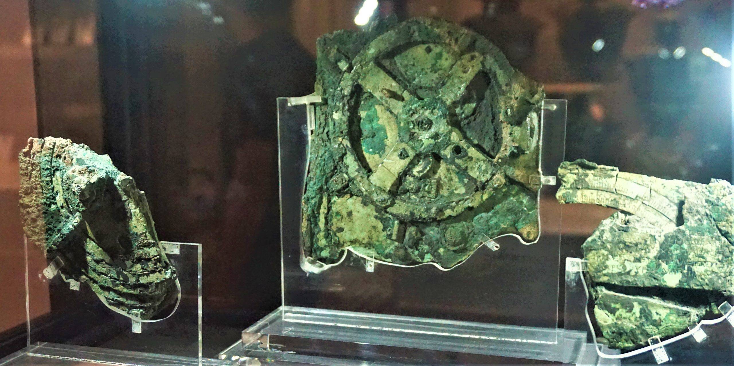 the antikythera mechanism