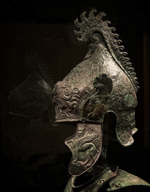 the bronze winged helmet of phrygian chalcidian