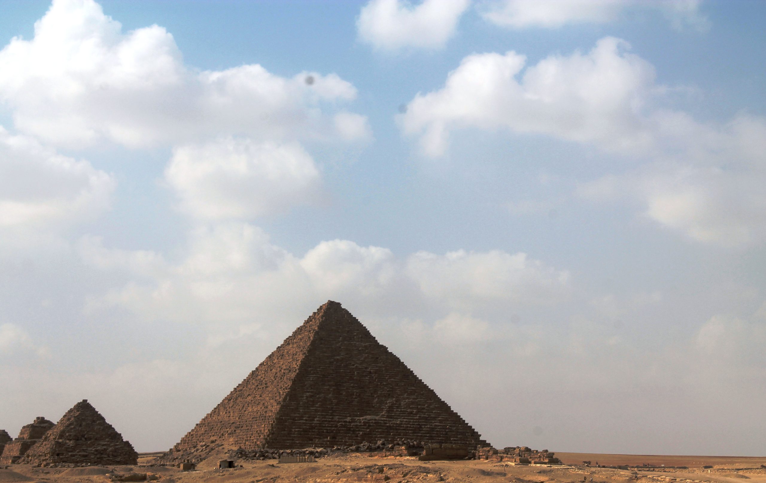 the pyramid of menkaure