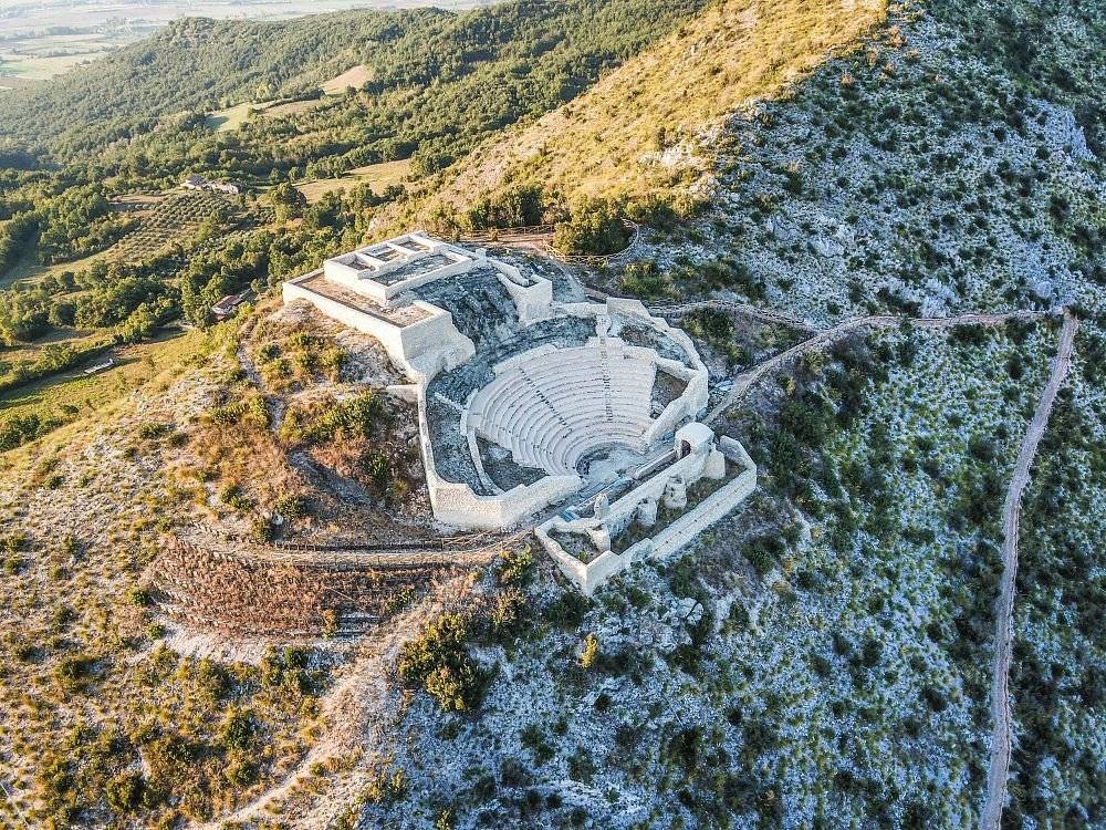 the teatro tempio di pietravairano