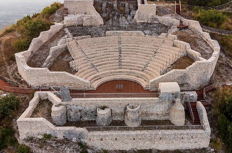 the teatro tempio di pietravairano