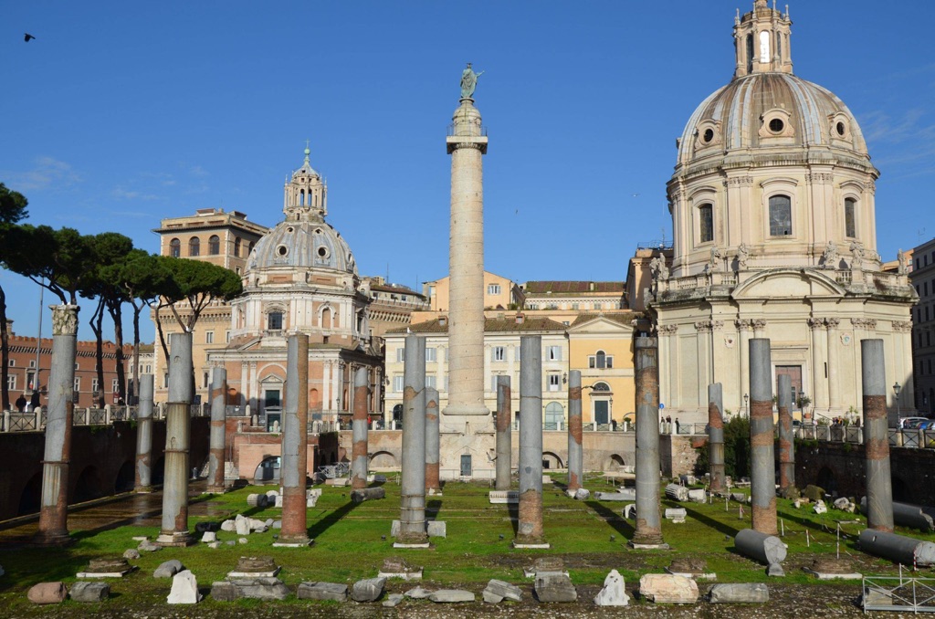 trajan's column