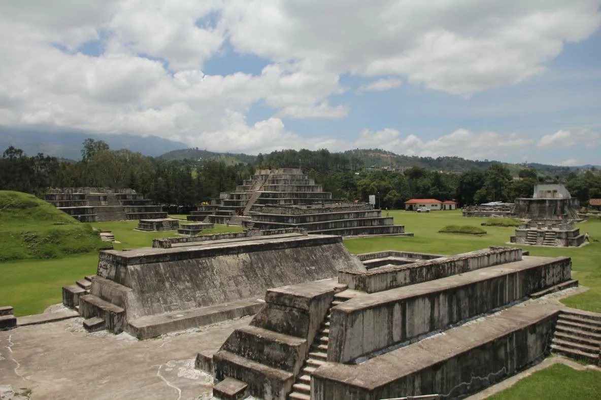 zaculeu in guatemala