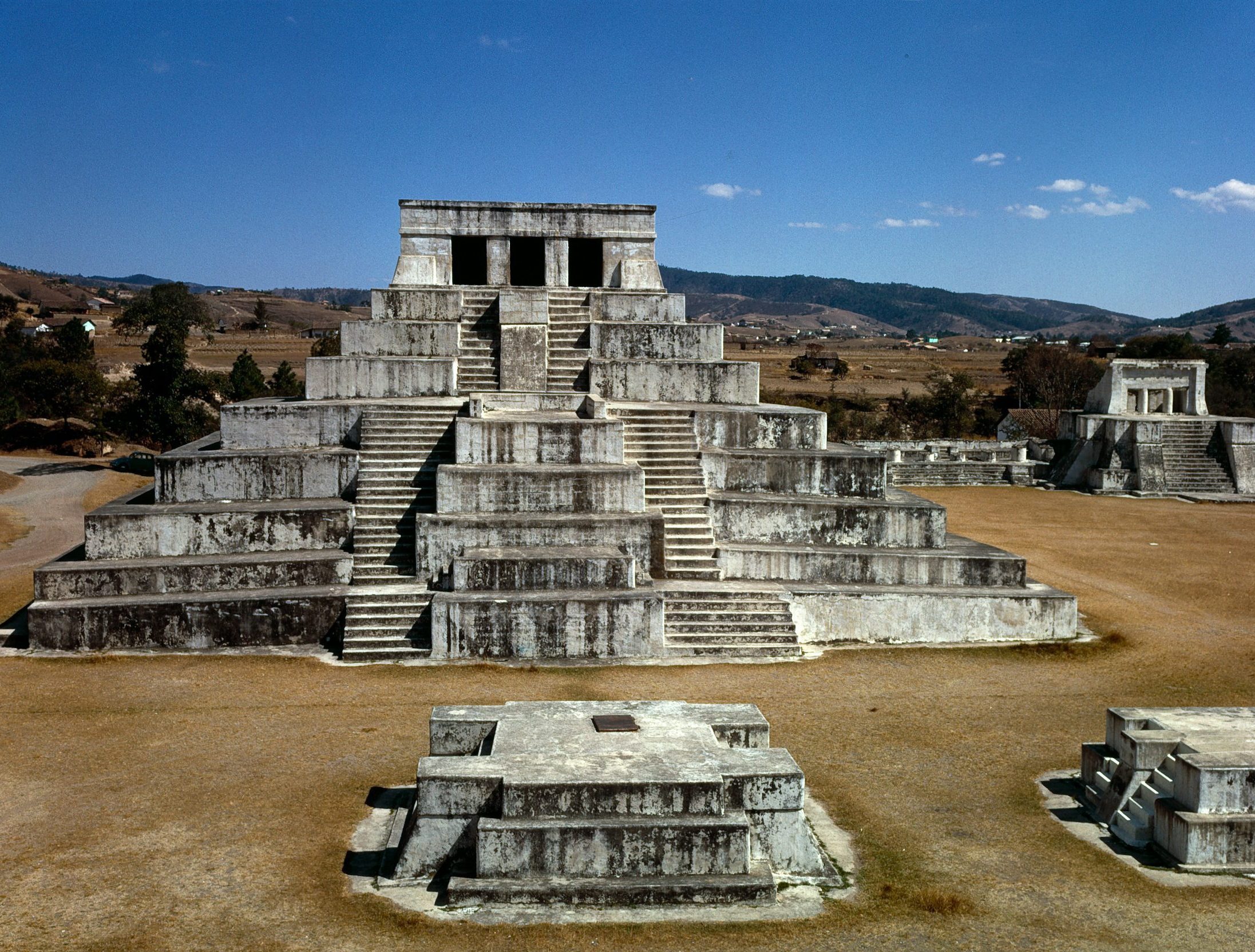 zaculeu in guatemala