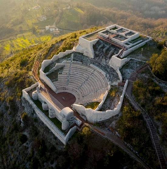 the teatro tempio di pietravairano