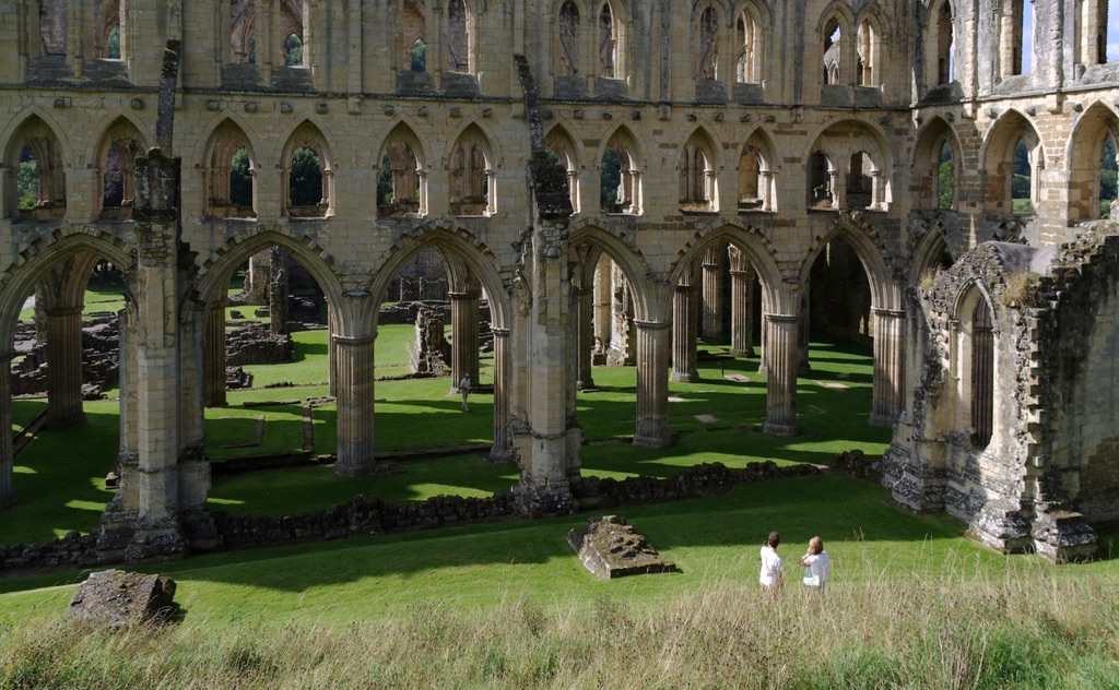 rievaulx abbey ruins in england