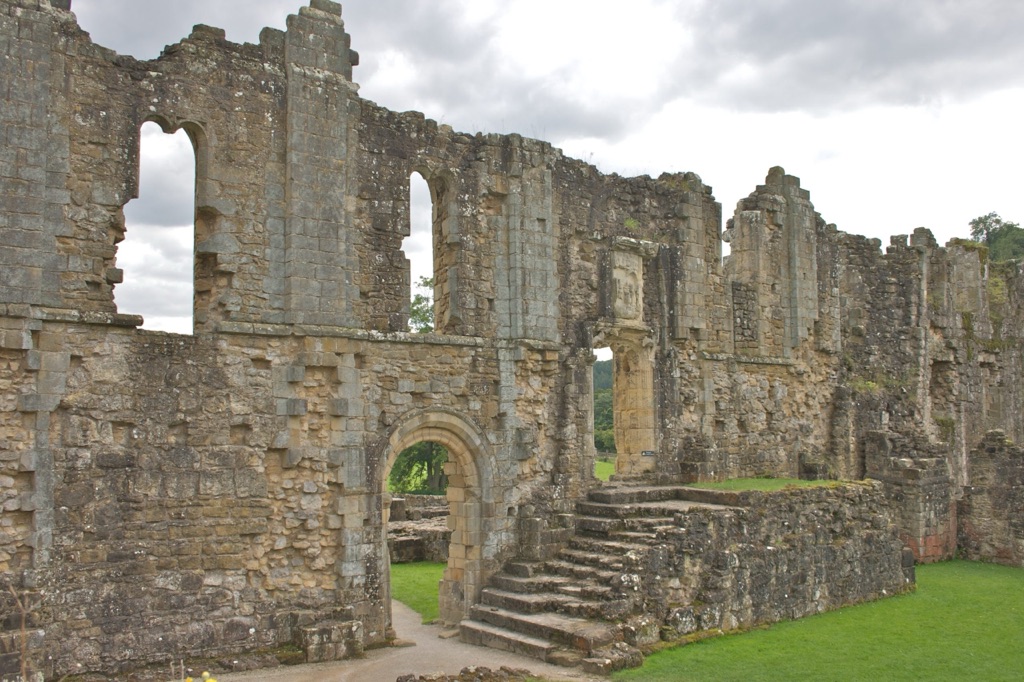 rievaulx abbey ruins in england