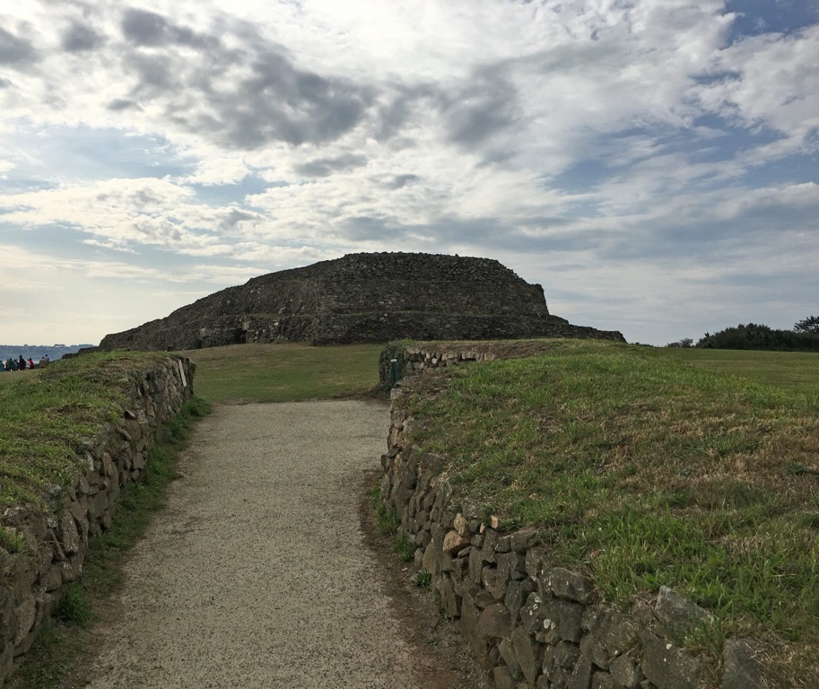 cairn of barnenez