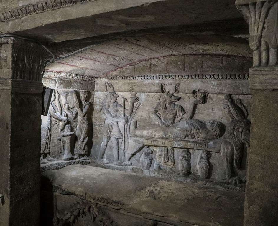 catacombs of kom el shoqafa