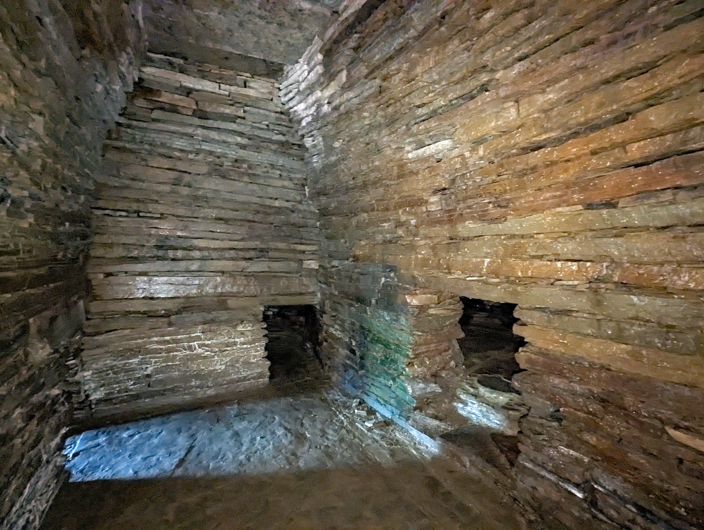 cuween hill chambered cairn