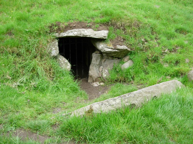 dowth passage tomb