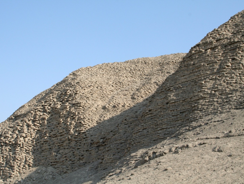 hawara pyramid of amenemhat iii