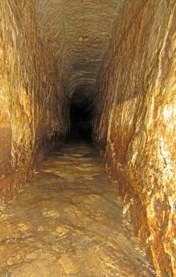 hezekiah's tunnel (siloam tunnel)