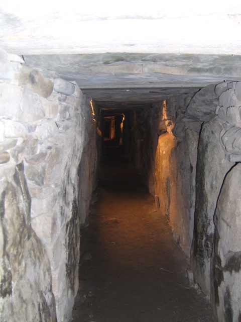 knowth passage tomb