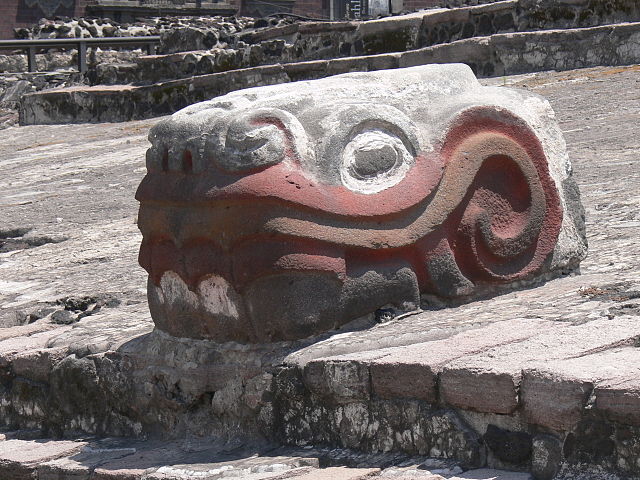 templo mayor serpents