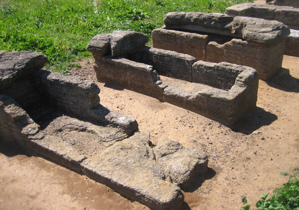 necropolis of populonia