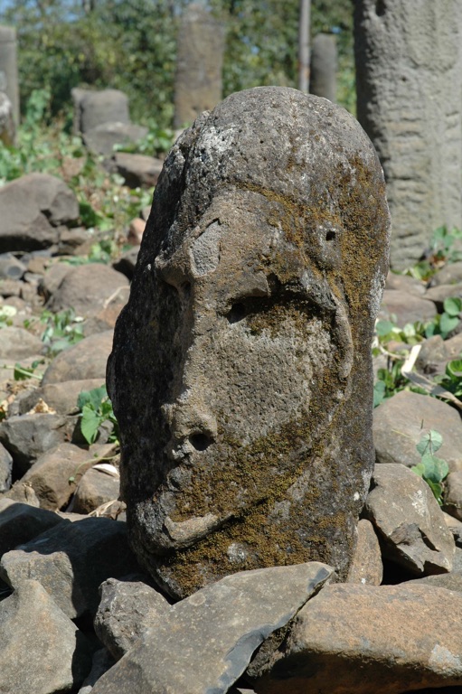 tutu fela phallic stele