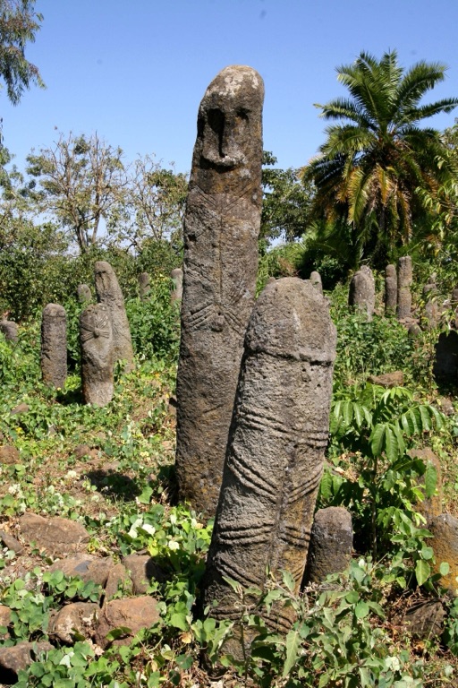 tutu fela phallic stele