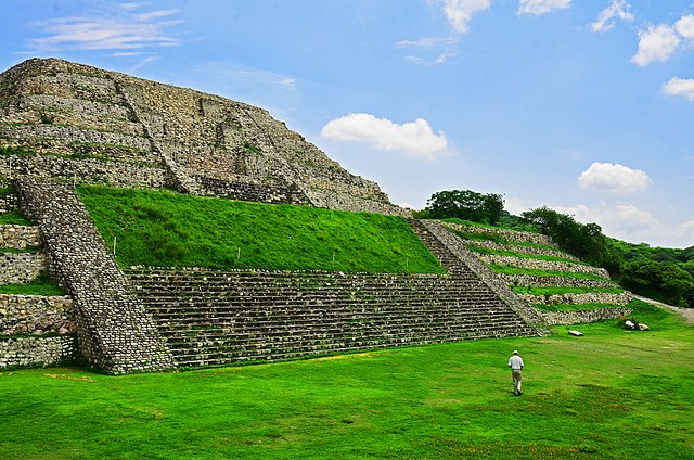 xochicalco - the mexican pyramids from an unknown culture