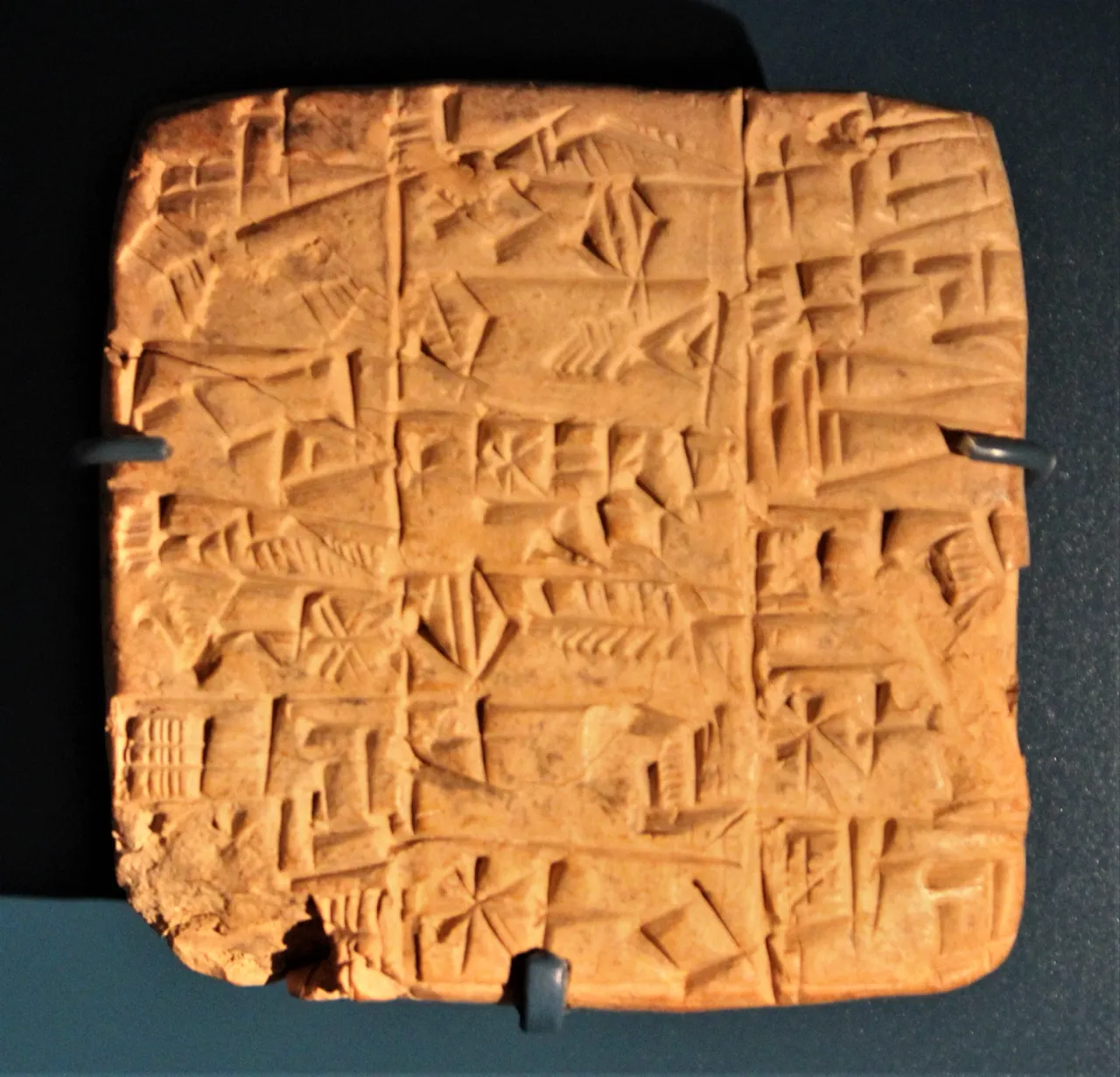 Cuneiform tablet Larsa