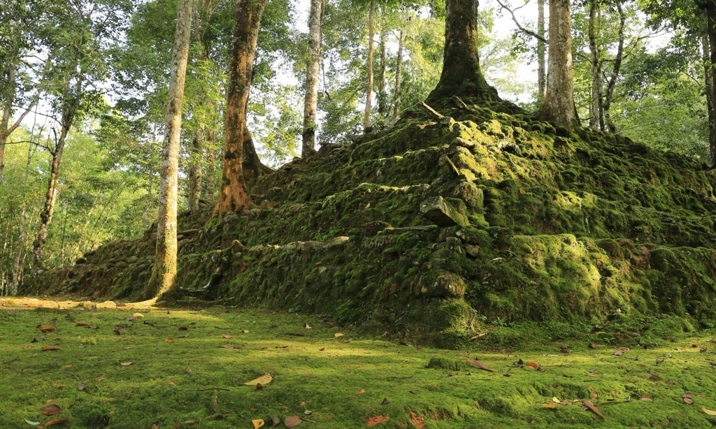 lebak cibedug pyramid