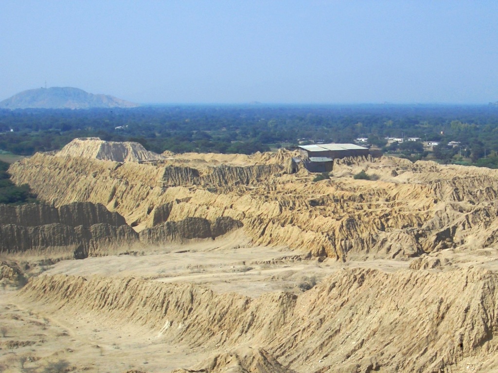 tucume pyramids