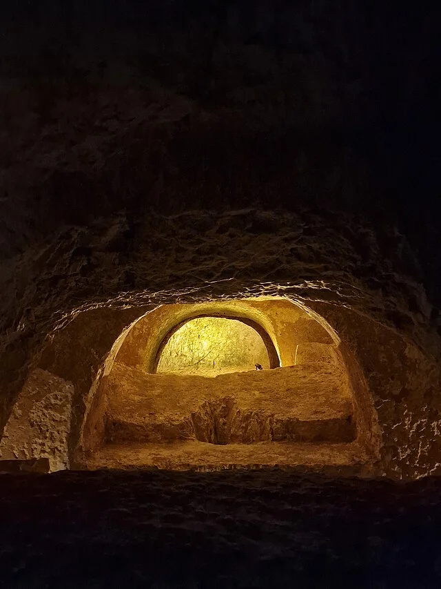 Historical Background of St Paul’s Catacombs