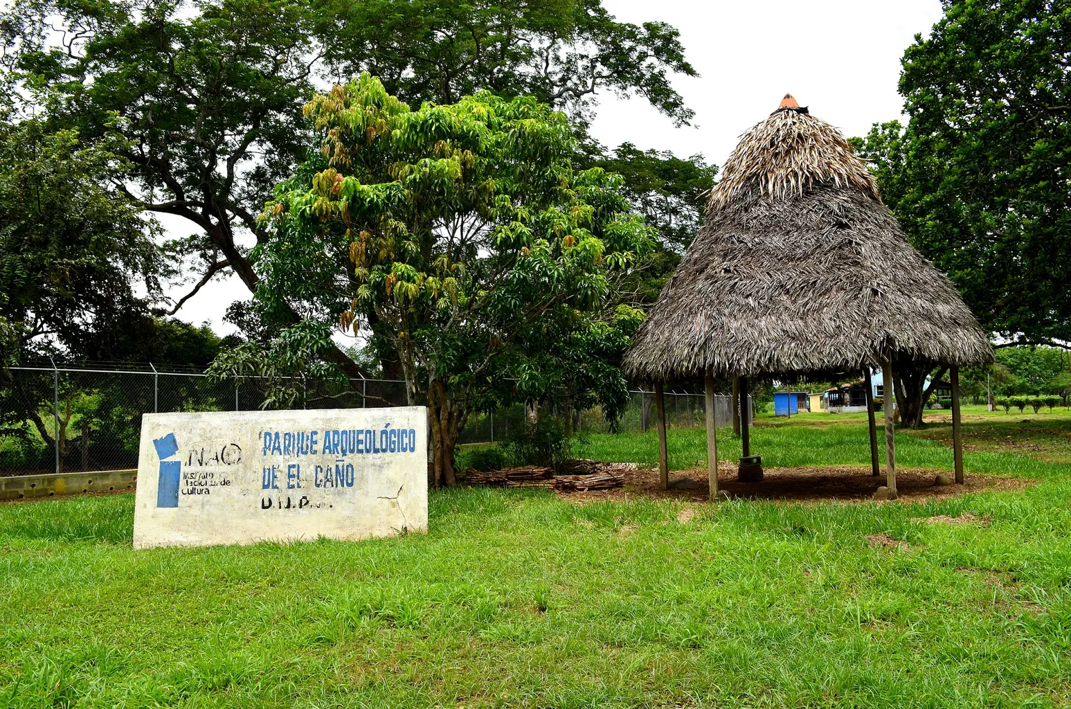 El Caño Archaeological Park 1