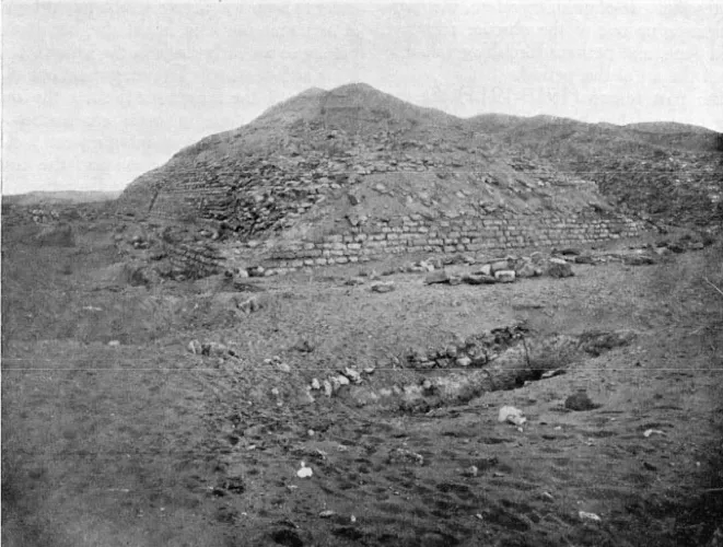 Khaba Pyramid 6