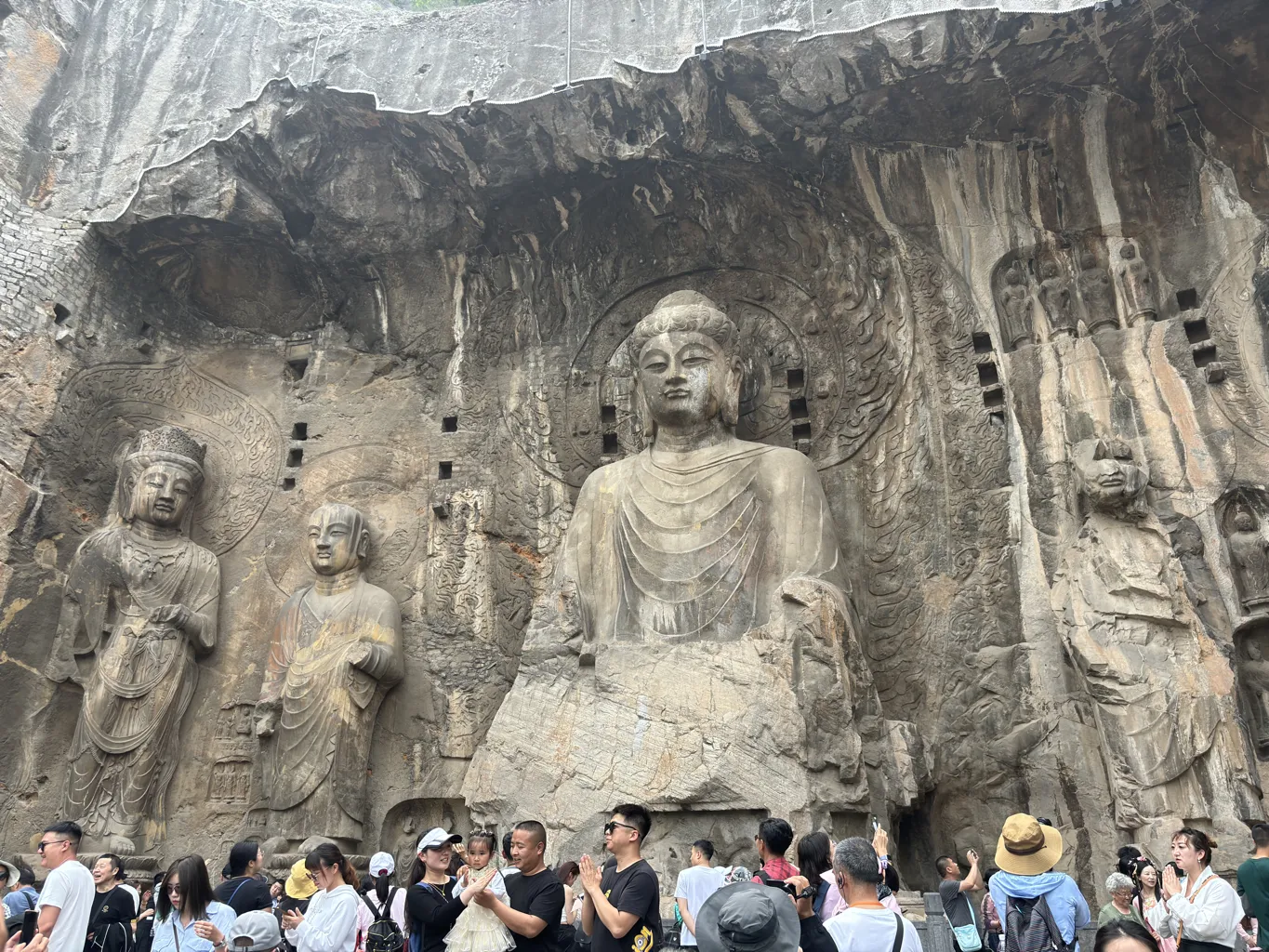 Longmen Grottoes 5