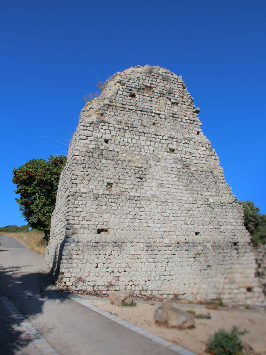 Pyramide dite La Penelle