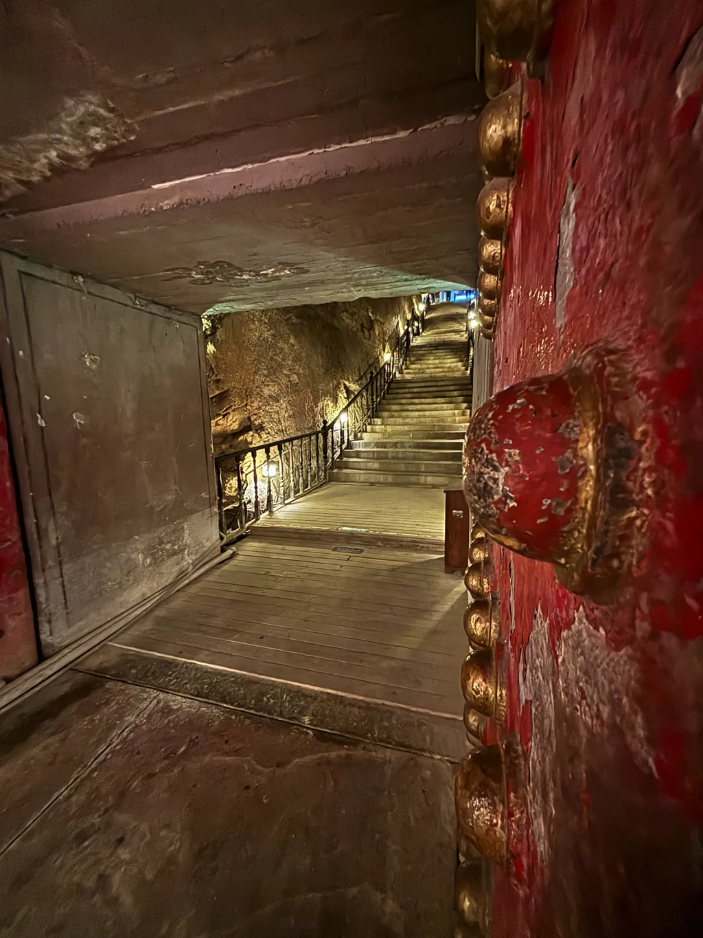 Tomb of King Minglu Underground Palace 3