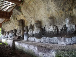 Usuki Stone Buddhas